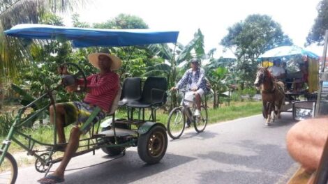 Entertaining Yourself When Living Off-Grid Image